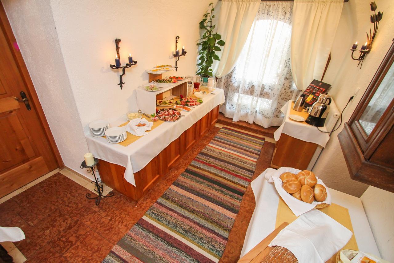 Gasthof-Pension Frohnwies ไวส์บัค ไบ โลเฟอร์ ภายนอก รูปภาพ
